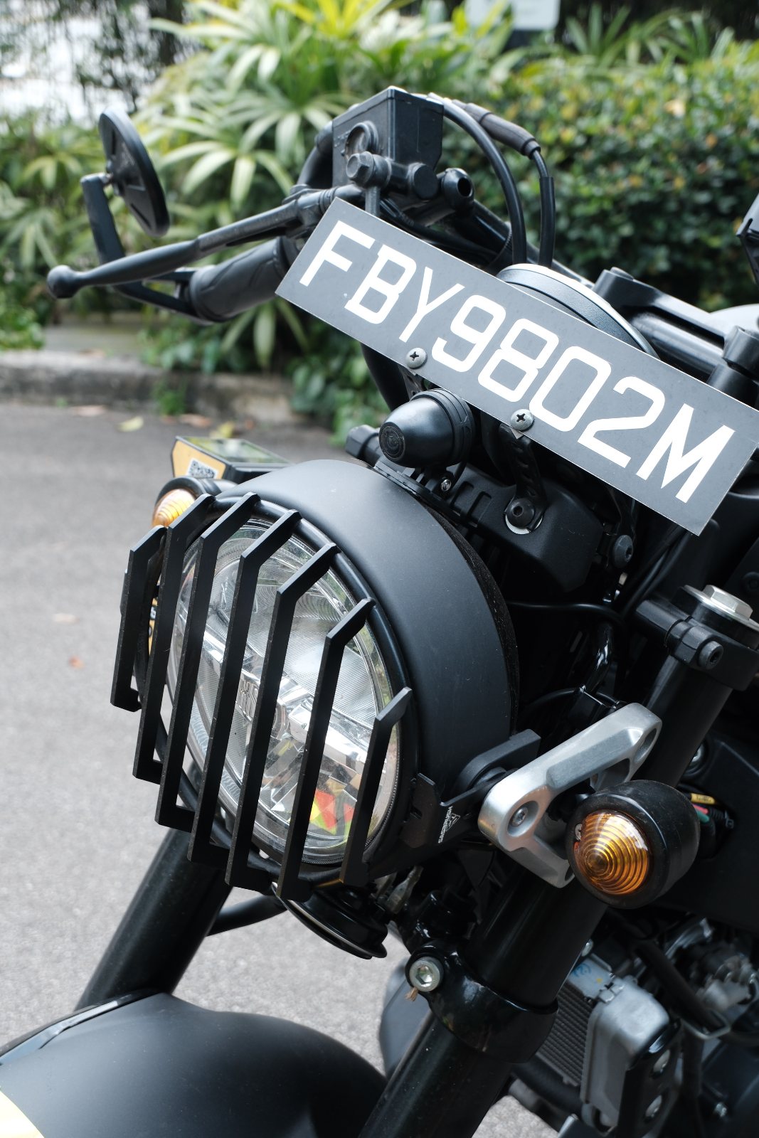 The Speedster headlight and grille detail